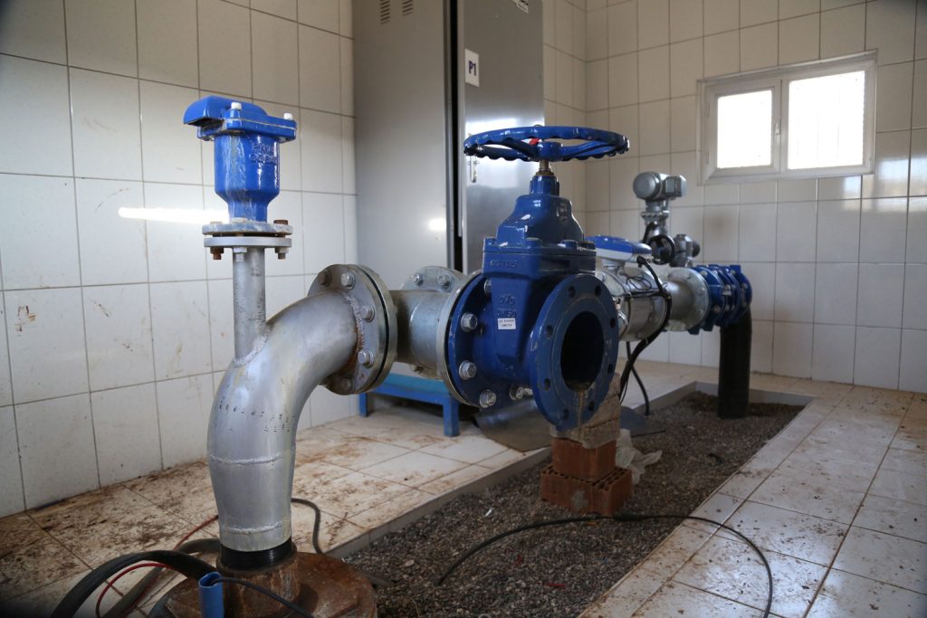 BOREHOLE WELL